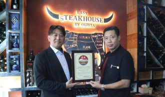 Two Restaurants in Vientiane Recognized for Their Use of Japanese-sourced Ingredients